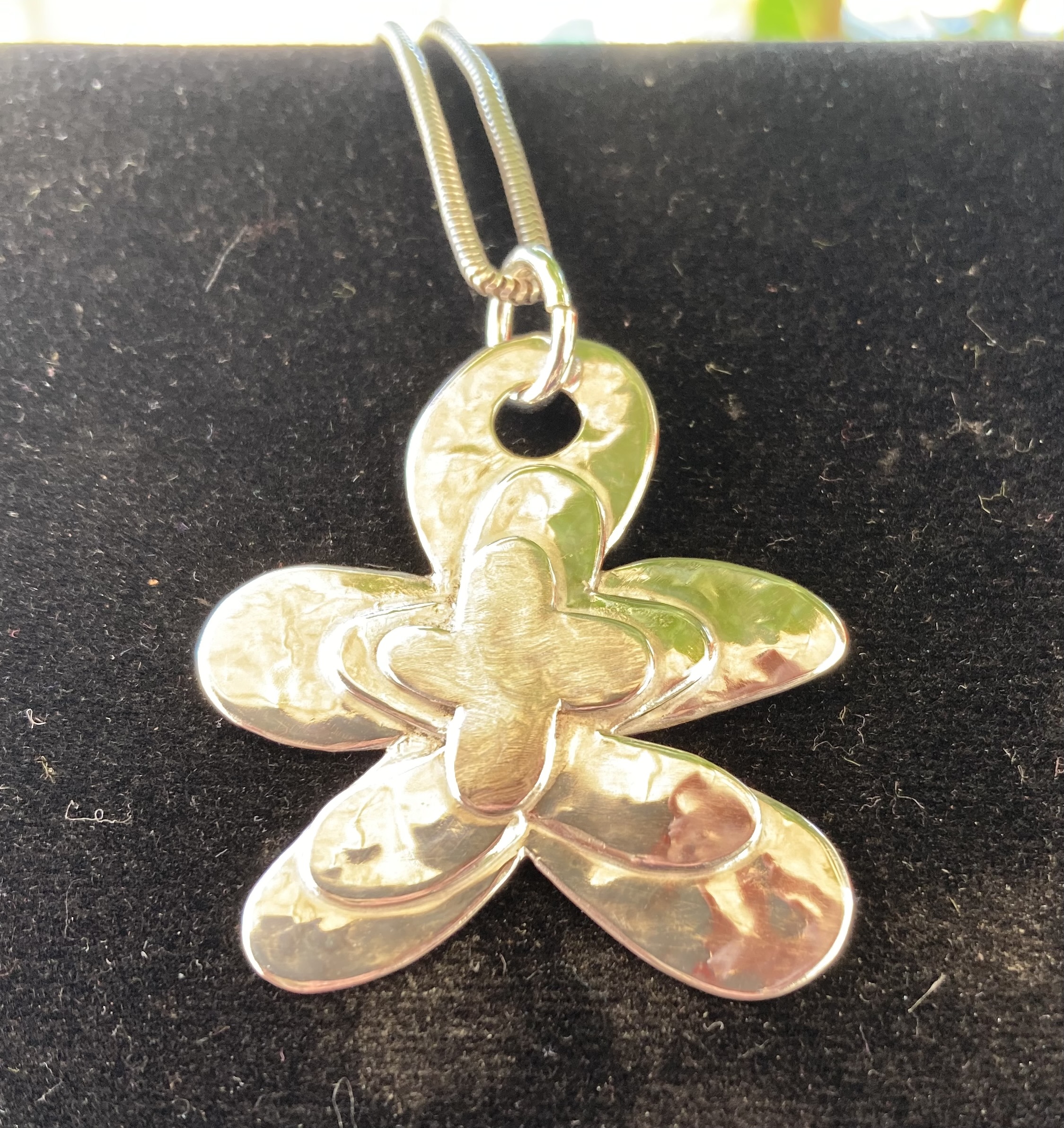 Sterling Silver Daisy Textured Necklace Pendant. Matching Earrings & Charms available.